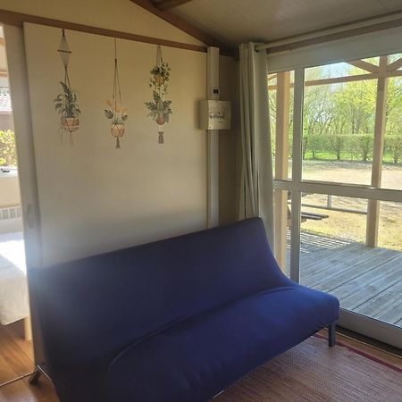 Camping Les Hirondelles Bourg-Sainte-Marie Eksteriør billede